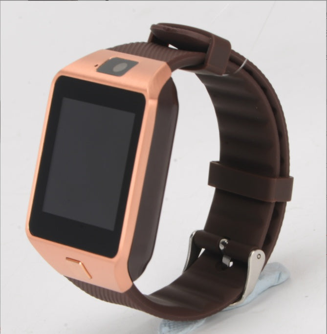 Smartwatch Multifungsi menggabungkan fungsi jam tangan dan smartphone