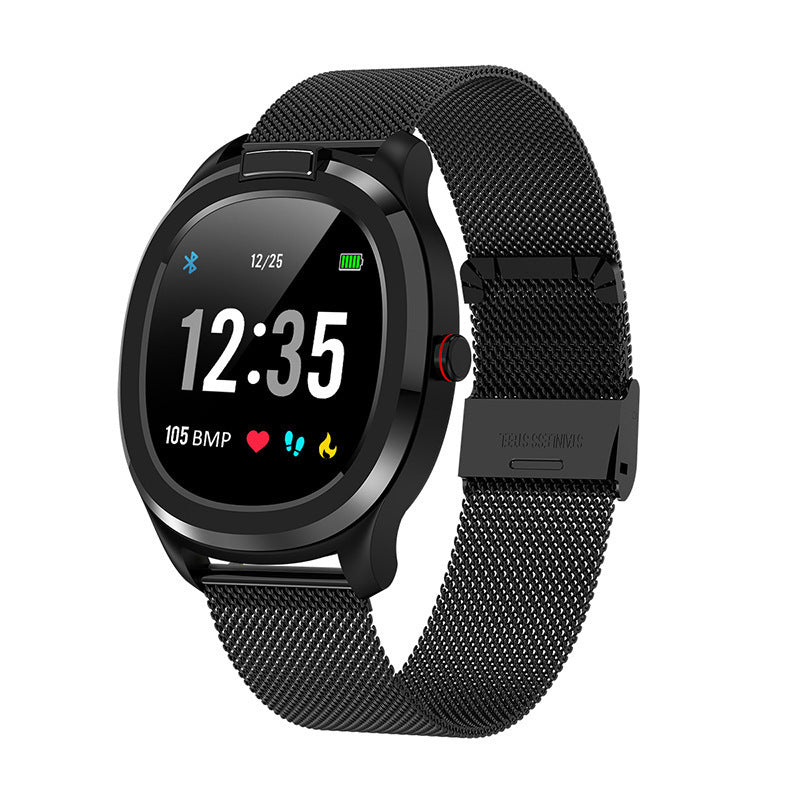 Pencatat langkah harian dengan smartwatch sport untuk kebugaran optimal